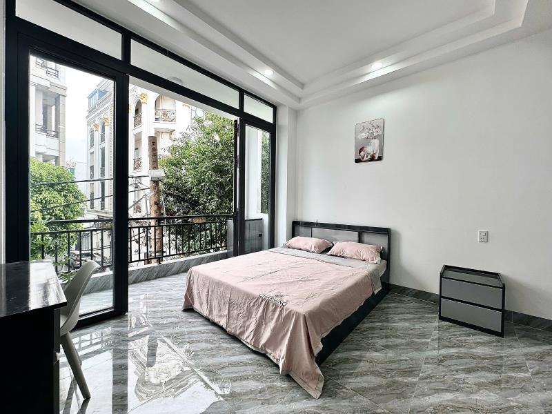 Căn hộ mới 100% ban công - full nội thất gần cv gia định