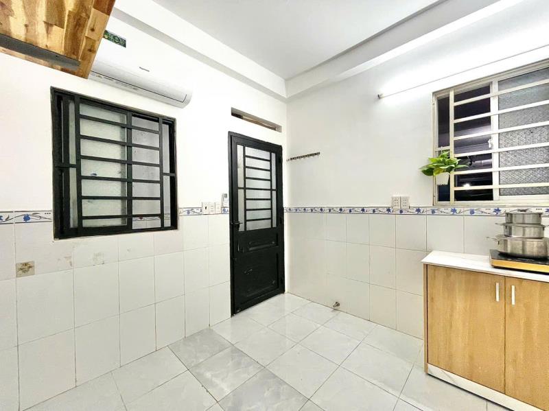 Phòng mới xây an ninh gần sân bay tân sơn nhất 