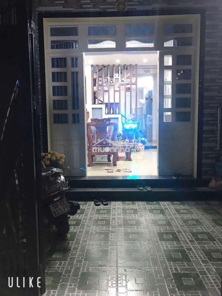 Nhà trệt 2 lầu gần kdc hồng long hiệp bình - Ảnh 4