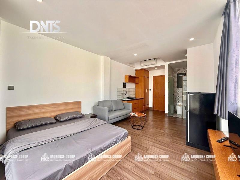 Studio 40m2 ban công lớn view thành phố, thang máy, hầm xe khu dân cư yên tĩnh. gần công viên lê văn tám, chợ tân định, horizon tower