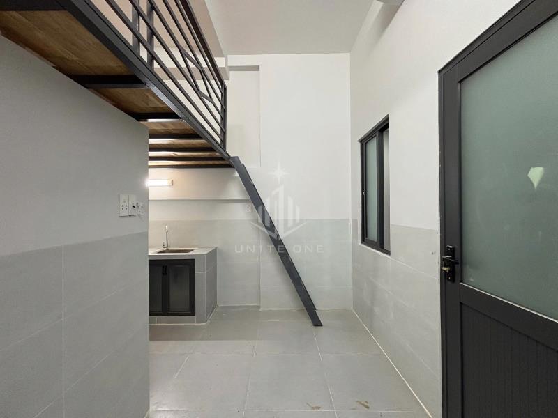 Duplex đất thánh tân bình – gần trục đường cmt8, trục đường bắc hải, thành thái - công viên lê thị riêng