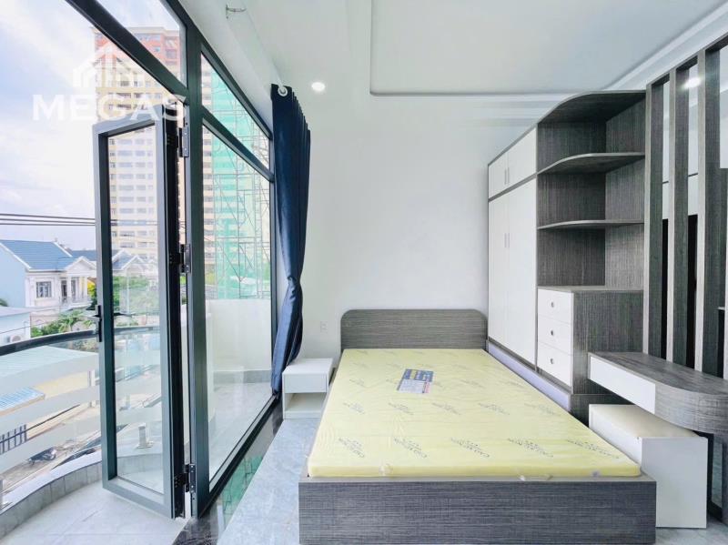 Căn hộ ban công, full nội thất, thoáng mát, rộng rãi ở được 2-3 người, khu vực tân bình, gần tân phú, đại học văn hiến, công thương