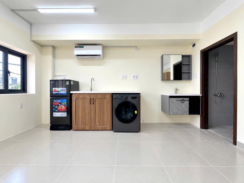 Cho thuê chung cư mini siêu rộng tại phú nhuận gần phan xích long, phan đăng lưu, quận 1,3,10, trường sa máy giặt riêng, cửa sổ trời  - Ảnh 3