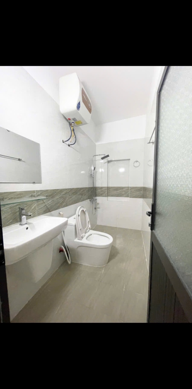 Bán gấp nhà 3 tầng lô góc có thương lượng - Ảnh 4