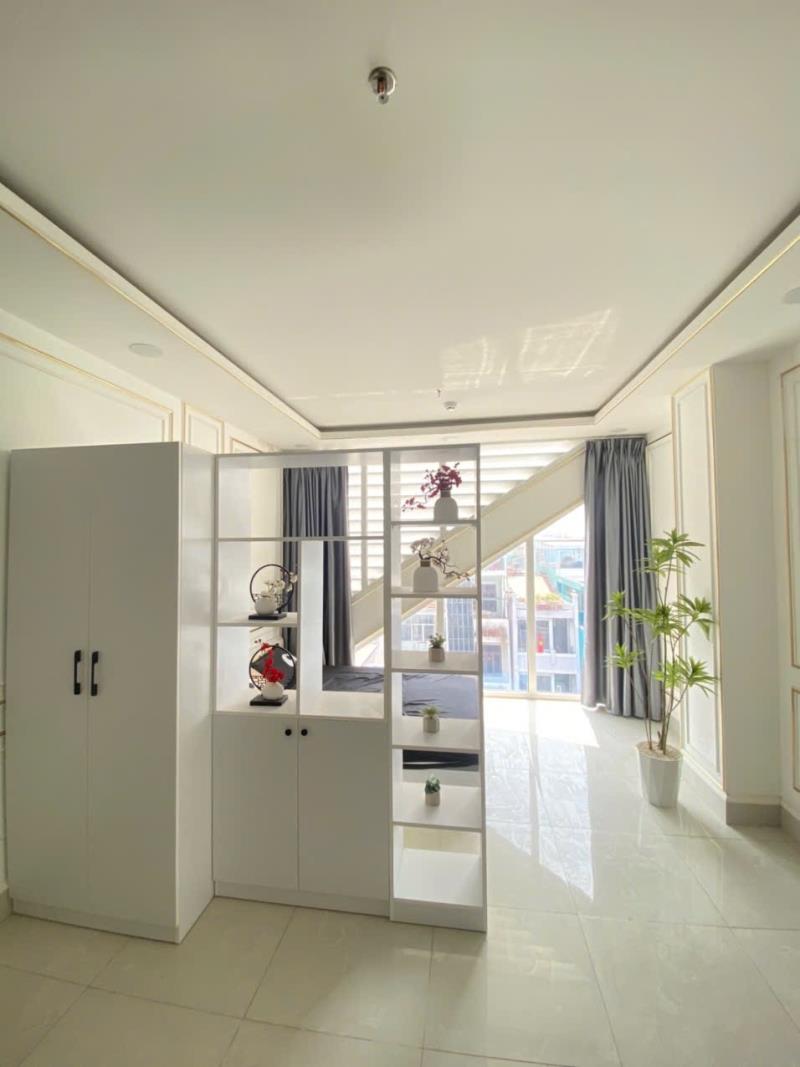 Cho thuê căn hộ thoáng rộng có máy giặt riêng, full nội thất, view toàn cảnh, khu vực bếp, wc riêng - điện biên phủ, bình thạnh gần hàng xanh - 0941746163 - Ảnh 3