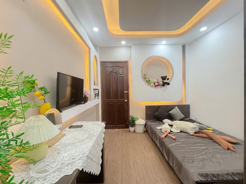 Cho thuê căn hộ full nội thất nguyễn văn trỗi, phú nhuận – gần quận 1&3 đh tài chính ueh hvhk - Ảnh 2