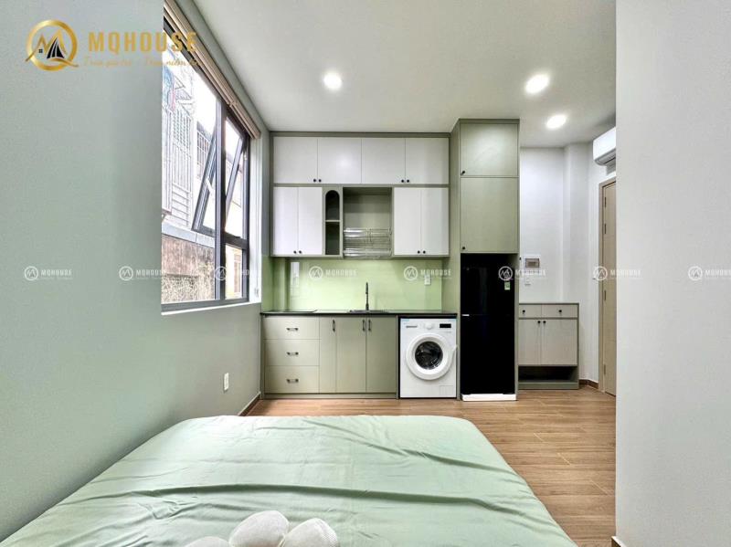 Trống laii studio full nt cửa sổ trời ngay đh văn hiến