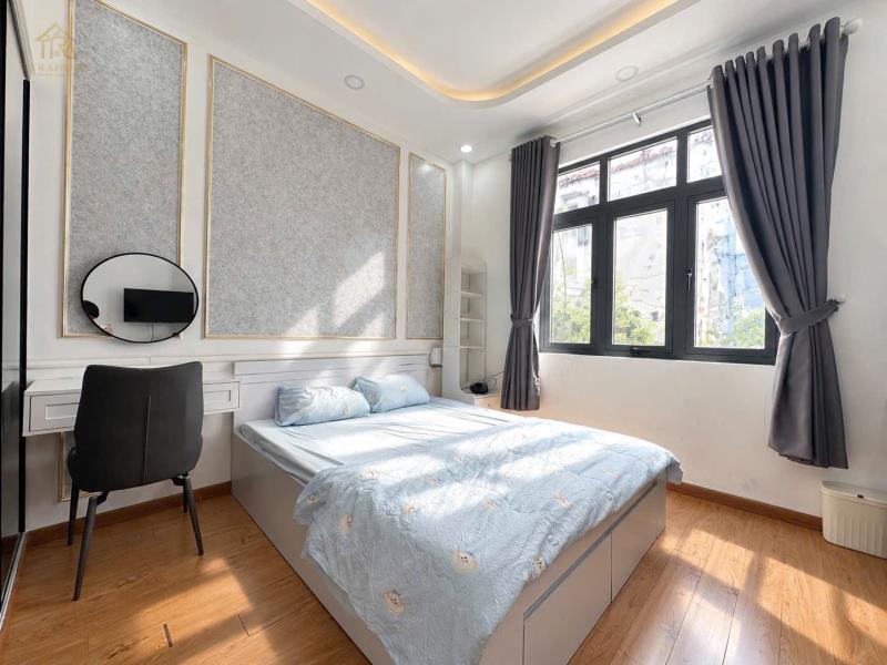 Cho thuê căn hộ phú nhuận – cửa sổ lớn, full nội thất- trung tâm q. phú nhuận