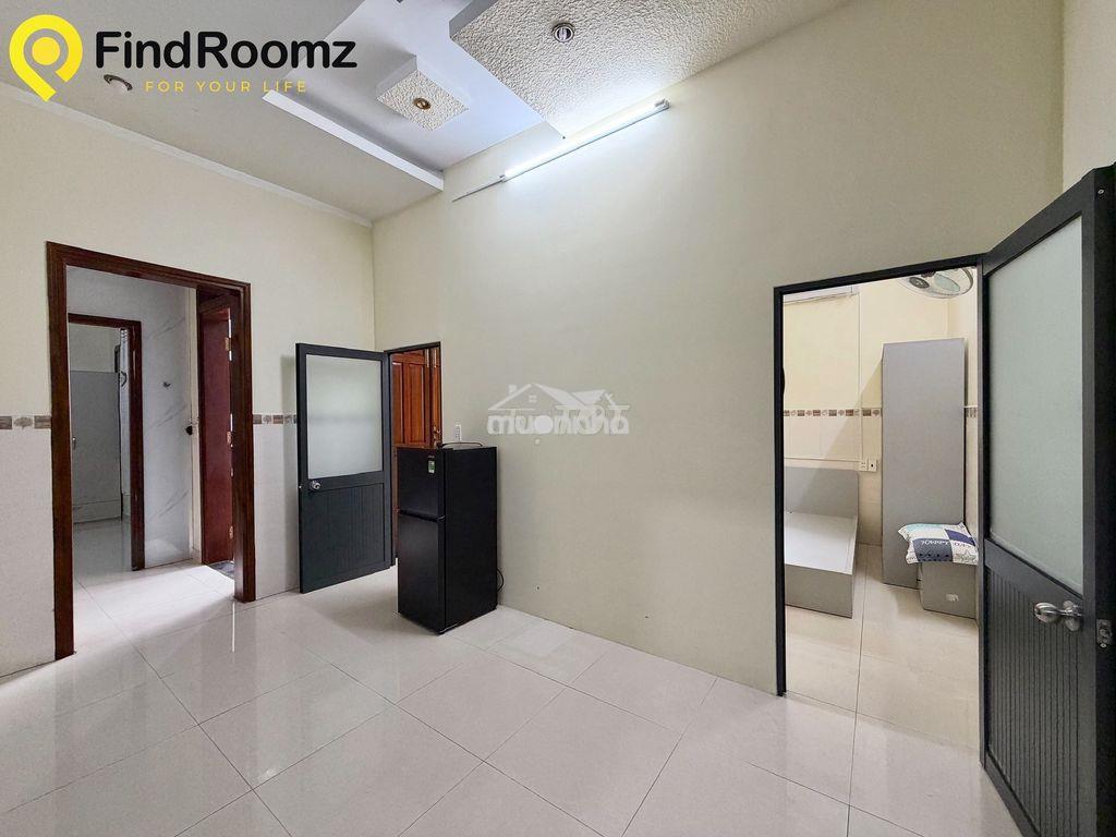 Cho thuê 3 phòng ngủ, ban công (sẵn 3 máy lạnh, giường, tủ áo) - Ảnh 3
