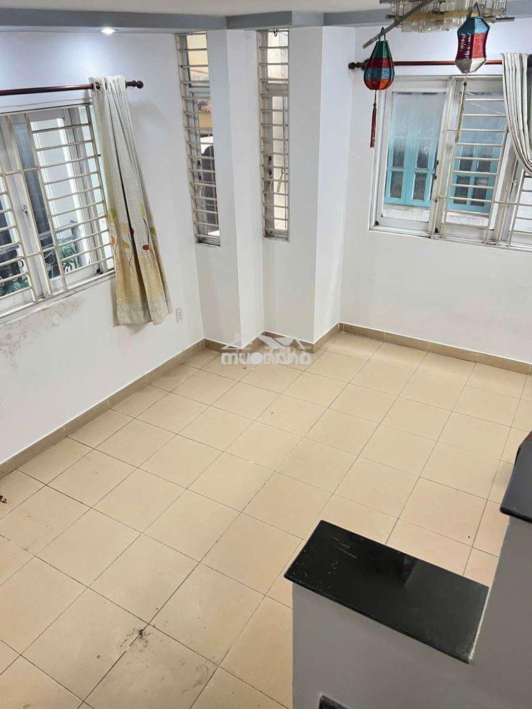 Chính chủ bán nhà hẻm 384 lý thái tổ, q10, trệt 3 lầu, 5,98 tỷ - Ảnh 4