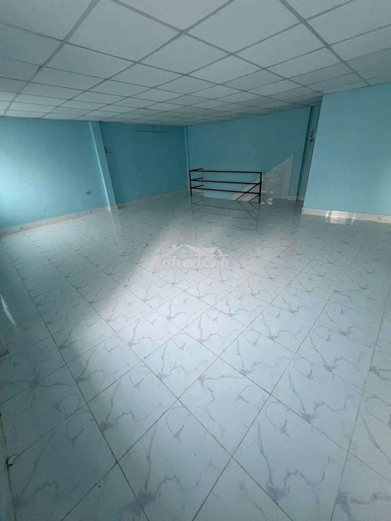 🍀 Nhà 7x9m 1 lầu suốt 7 triệu an dương vương - Ảnh 3