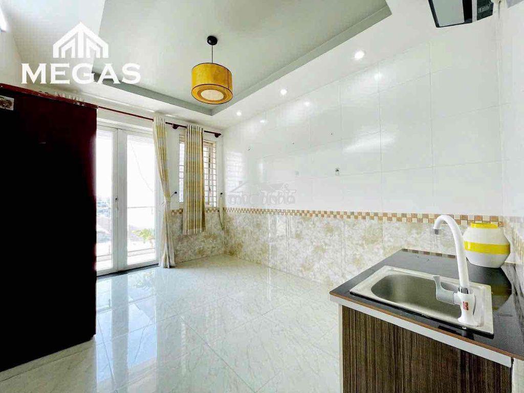 Căn hộ ban công full nội thất giá rẻ gần q5 đại học mở, y dược, ueh - Ảnh 2