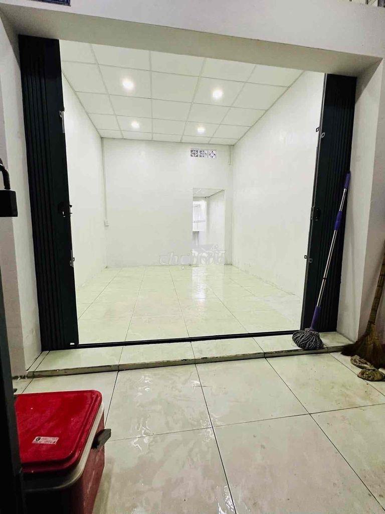 Nhà cho thuê gò xoài 2pn có 5,5tr - Ảnh 2