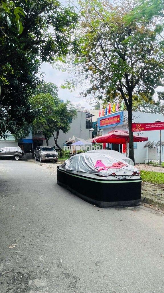 Nhà mt- không lộ giới - được xây 5 tầng - gần công viên- nhỉnh 4 tỷ - Ảnh 2