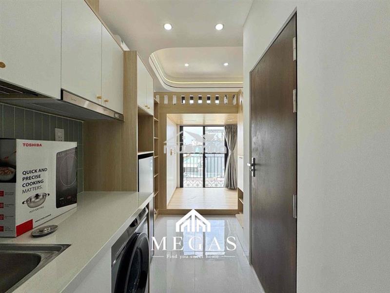Căn hộ dịch vụ 25m2, ban công ngay chợ an nhơn