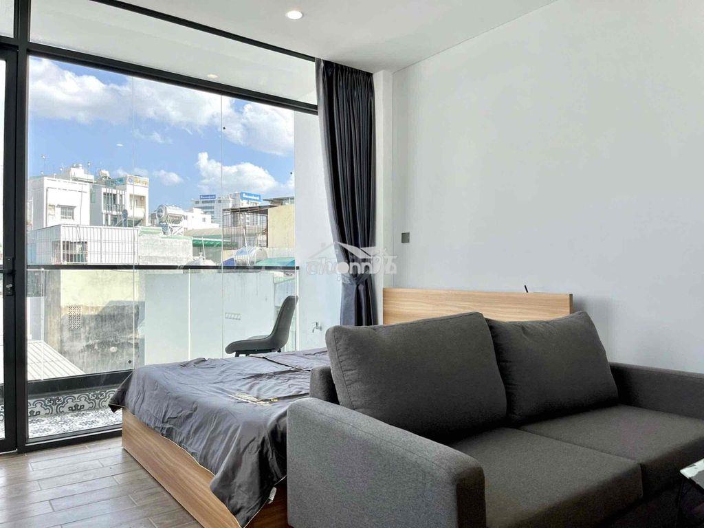 Cho thuê chdv đầy đủ nội thất, ban công lớn - hai bà trưng - Ảnh 4
