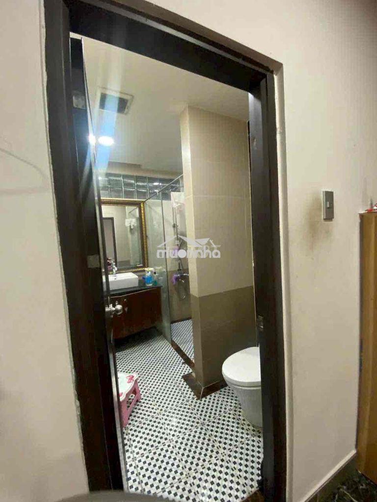 Nhà 2 lầu 3pn3wc có điện năng lượng p.phú hữu cũ - Ảnh 2