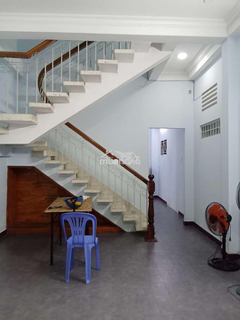 Cho thuê nhà hẻm xe hơi đường trần bình trọng - Ảnh 2
