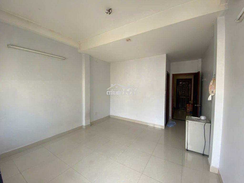Cần cho thuê phòng hẻm đối diện đh bách khoa - Ảnh 4