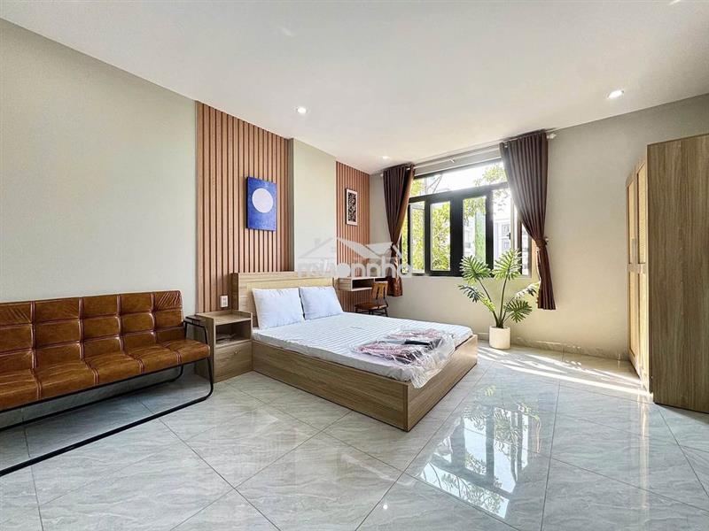 Căn hộ xinh, cửa sổ to – giá tốt – ngay trung tâm quận 10🔥