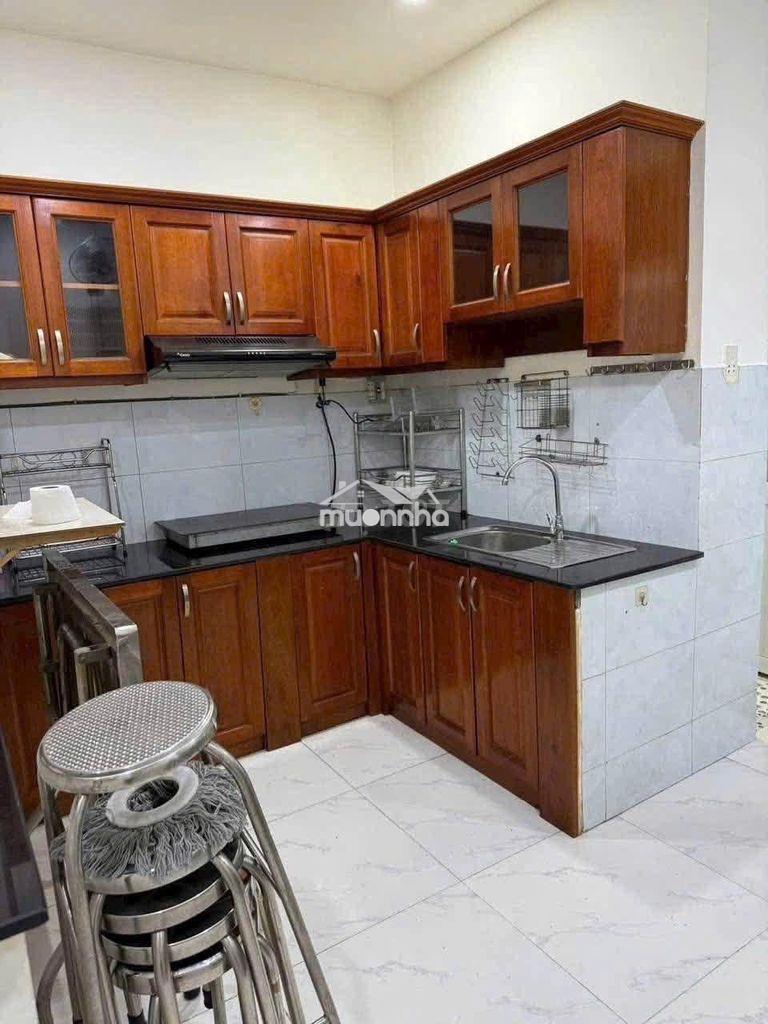 Nhà riêng 1/phan đăng lưu, sẵn nội thất giá 14 tr/th (2pn 96.5m2) - Ảnh 2