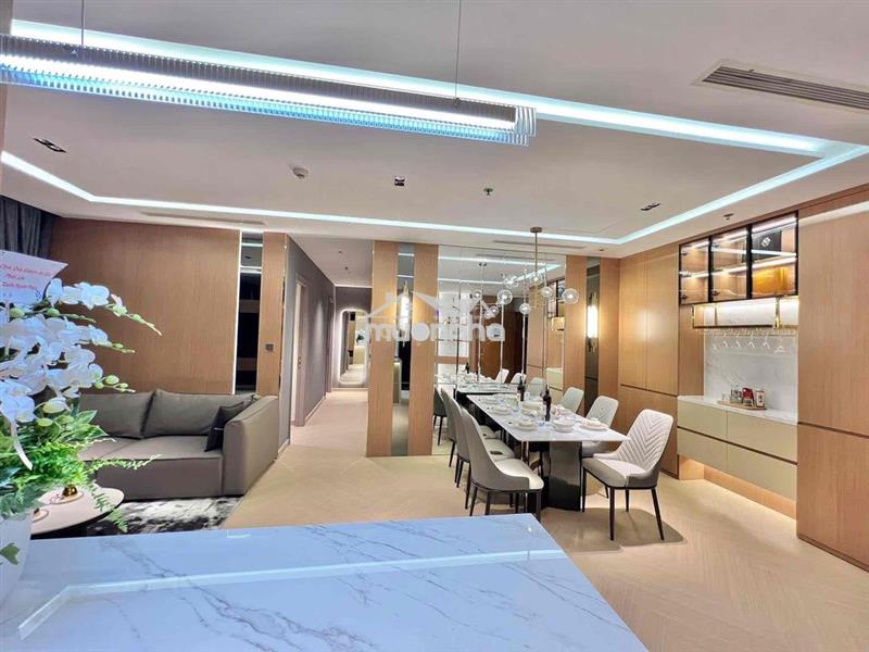 Cho thuê vinhomes nhà đẹp mới, sạch sẽ view sông công viên  mát mẻ