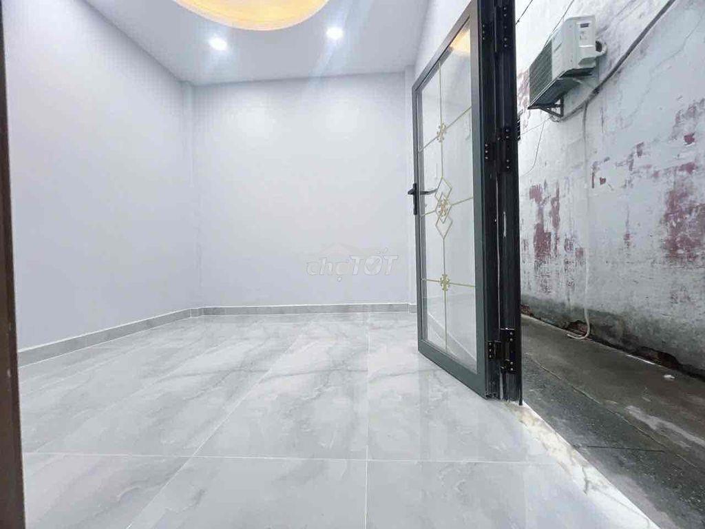 Nhà mới quận 4 - 3 pn - đoàn văn bơ - Ảnh 3