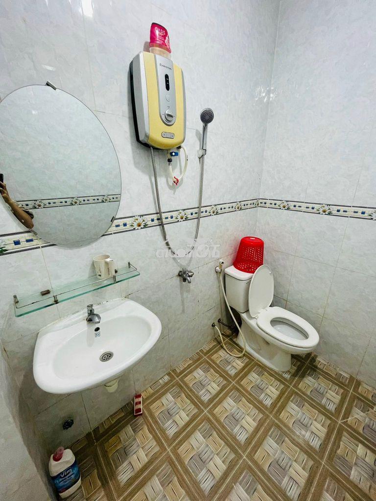 Cần sang nhượng lại trọ 9pn, giá đang thuê 28tr/tháng tại quận 3 - Ảnh 3