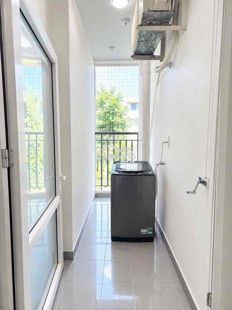 Căn hộ sát bên đầm sen - Ảnh 2