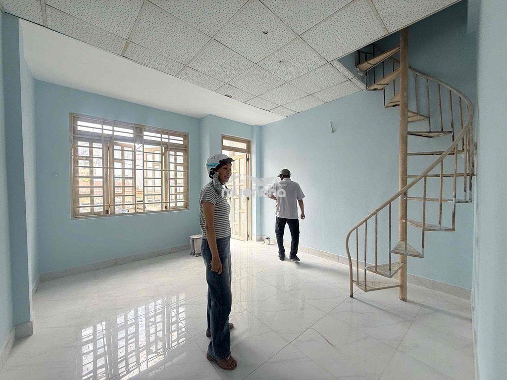 Cho thuê nhà nguyên căn đường tân kỳ tân quý 4x15m, 1 lầu 3pn 2wc - Ảnh 2