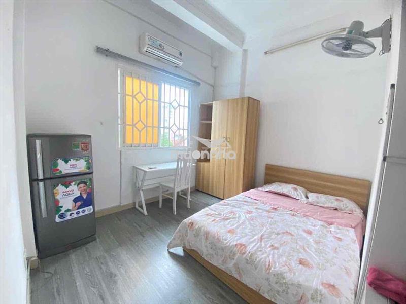Chdv full nội thất 18m2 ngay trung tâm quận 1 giá sv 4.5tr