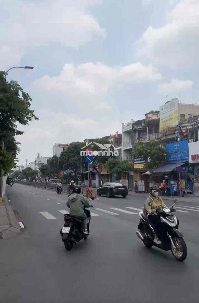 Cho thuê văn phòng 105m2 có thang máy,chỗ để xe free - Ảnh 2