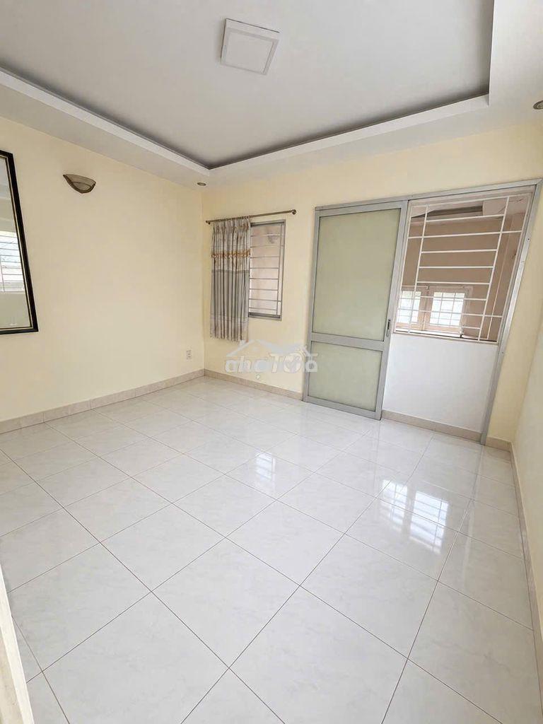 Cần cho thuê ch trệt mỹ thuận dt 100m2, 1trệt 1lầu 2pn, 2wc,giá 11tr - Ảnh 2