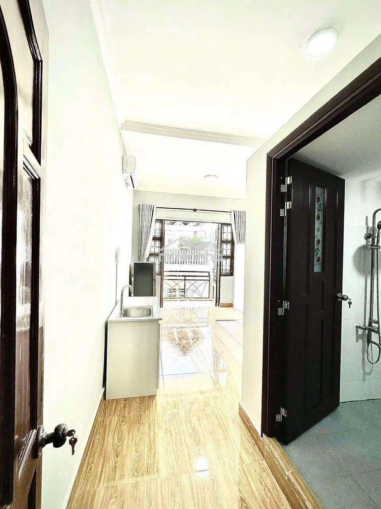 Pass phòng studio full nt-ban công-30m2-gần cv gia định - Ảnh 2