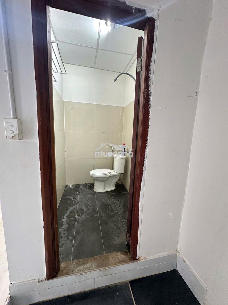 Cho thuê nhà trọ mặt tiền - Ảnh 2