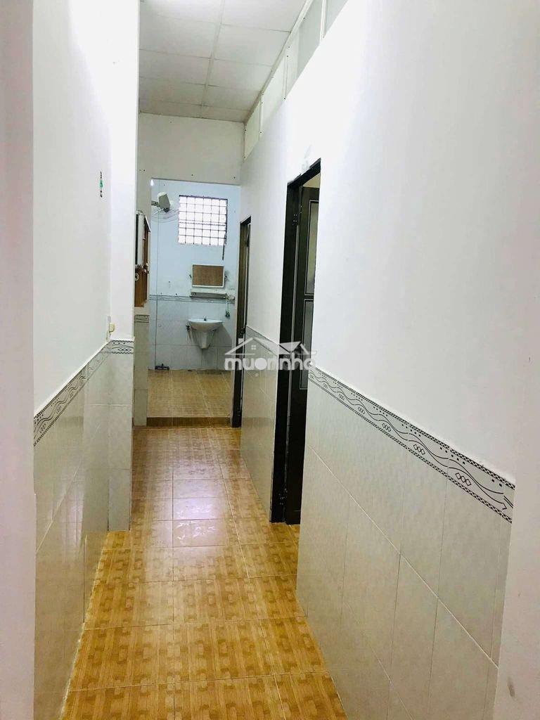 Nhà đang trống cần gia đình hoặc sinh viên vào ở ngay - Ảnh 2