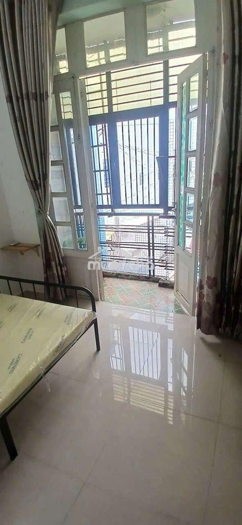 Cho thuê nhà cách mạng tháng tám, p10, q3