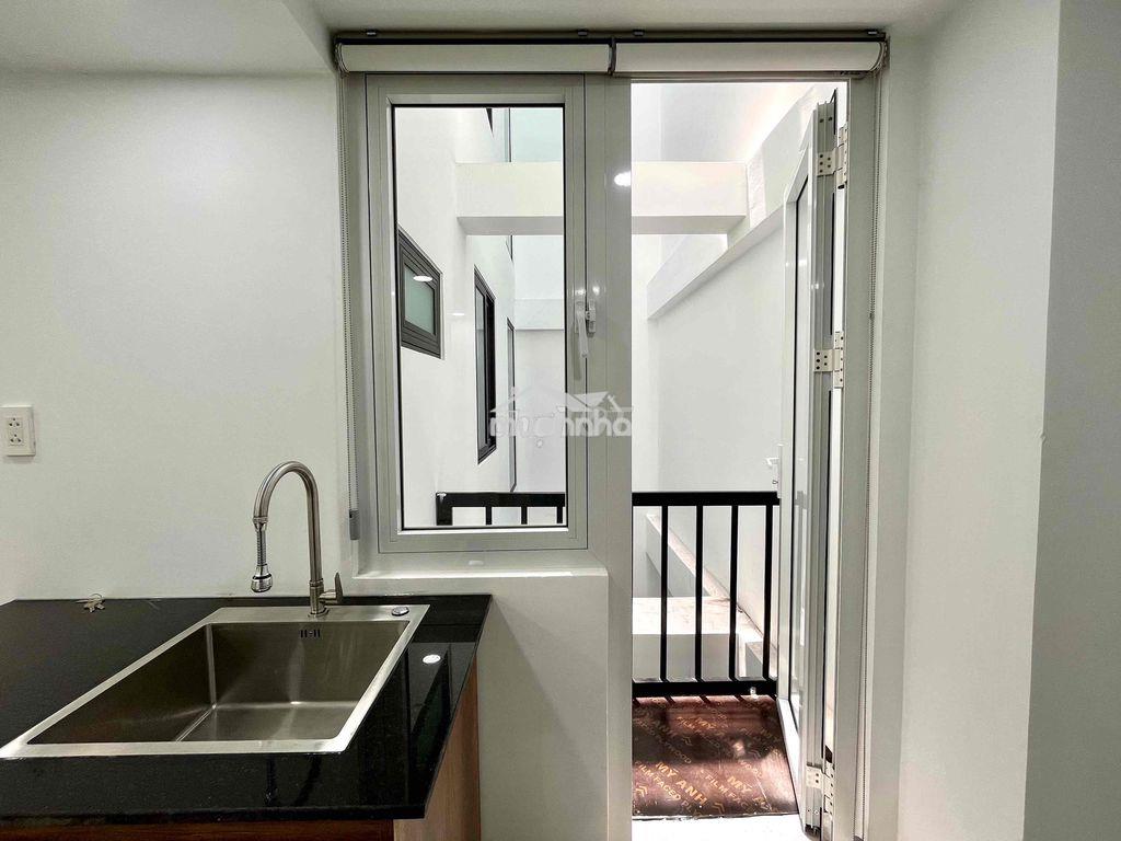 Studio đẹp thoáng, đầy đủ tiện nghi - Ảnh 2